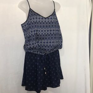 NWT Vince Camuto floral boho romper jumper Medium